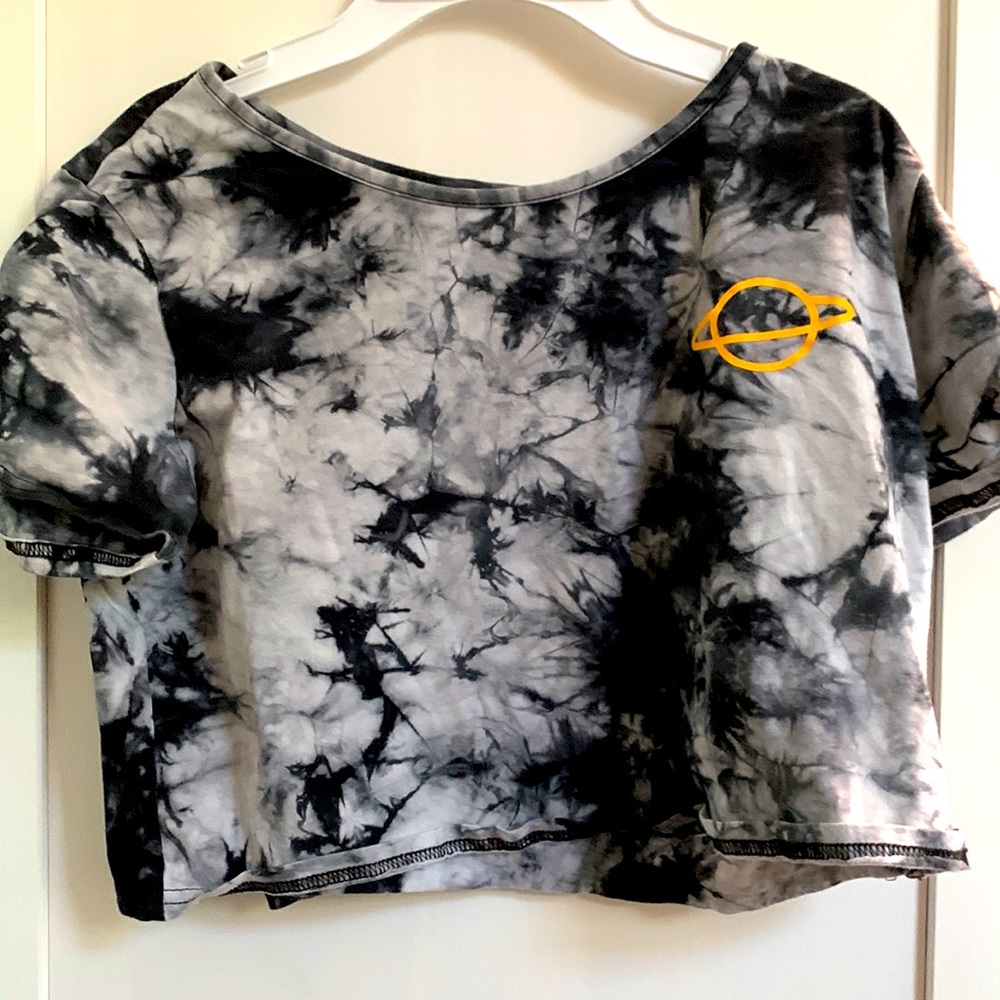 Saturn tie dye crop top